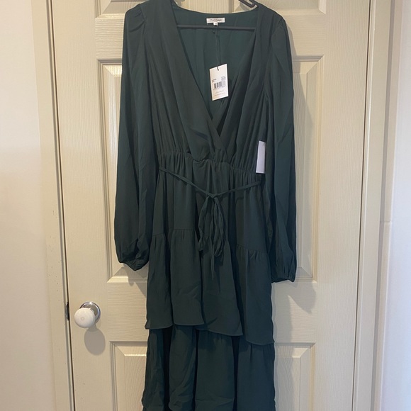 Brand new! Never worn! Tussah, emerald midi dress! Size 10 - Picture 5 of 10